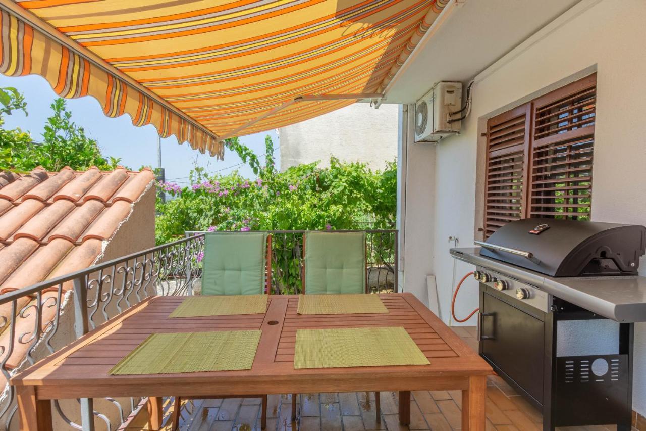Apartman Dag Podstrana Exterior foto